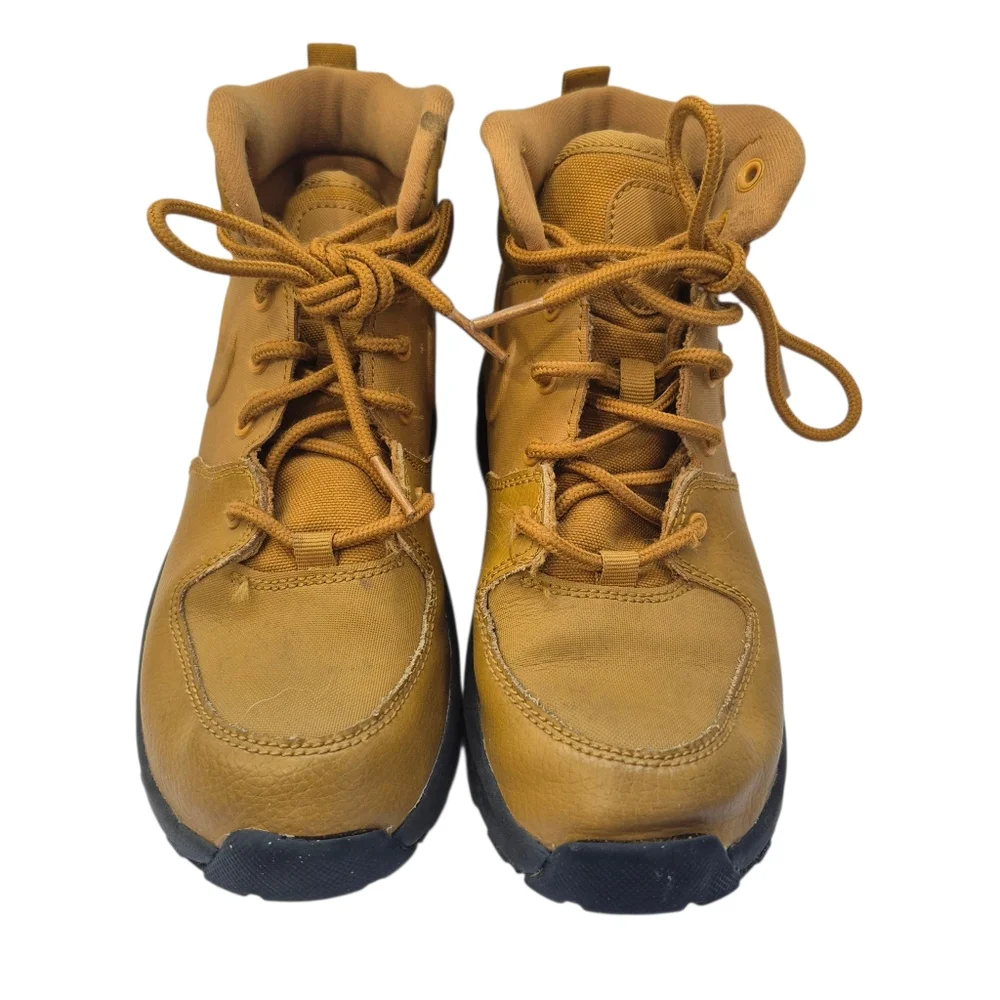 Nike Manoa Brown Tan Boots Size 3 Youth Kids Boys Girls Lace Up Shoes